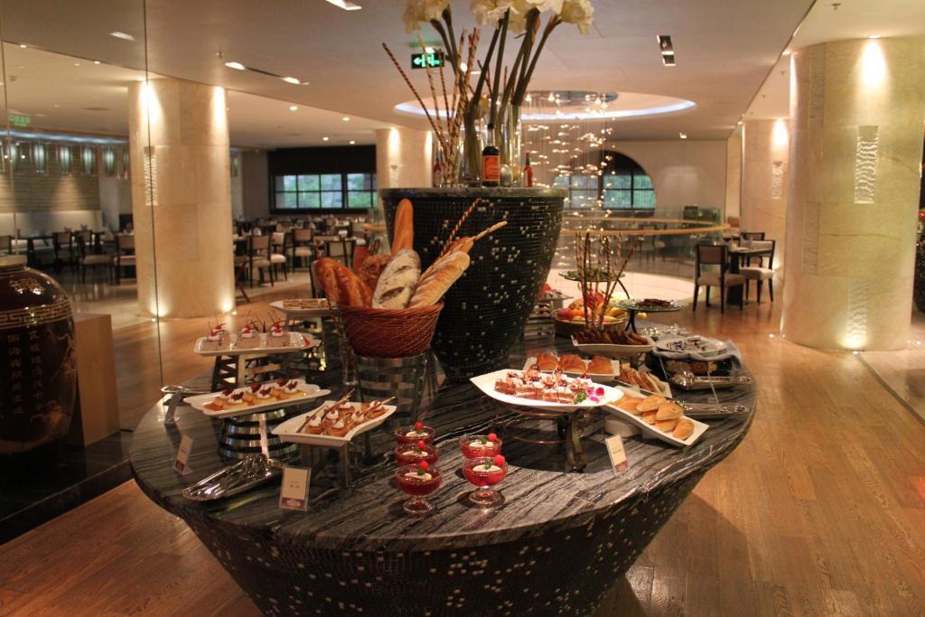 Bell Tower Hotel (Xi’an)