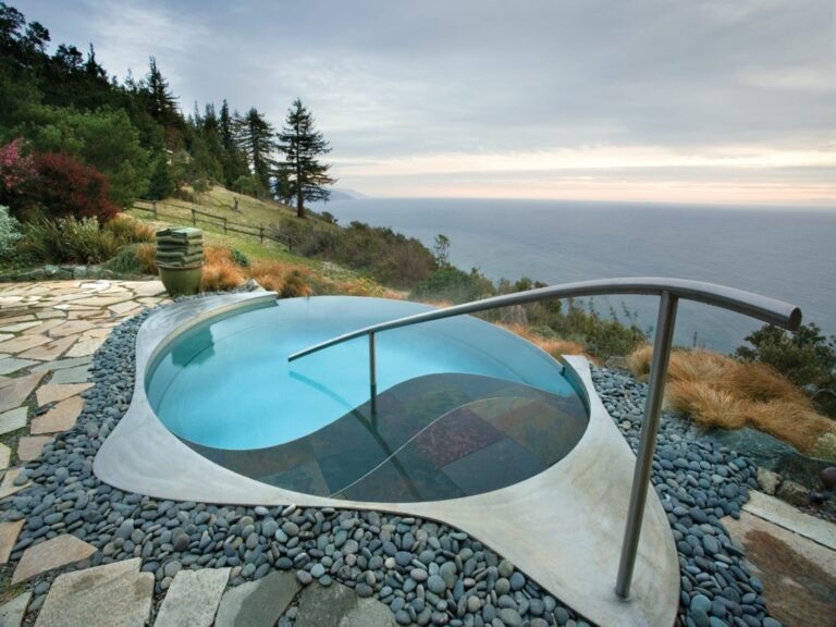 Post Ranch Inn (Big Sur, California)